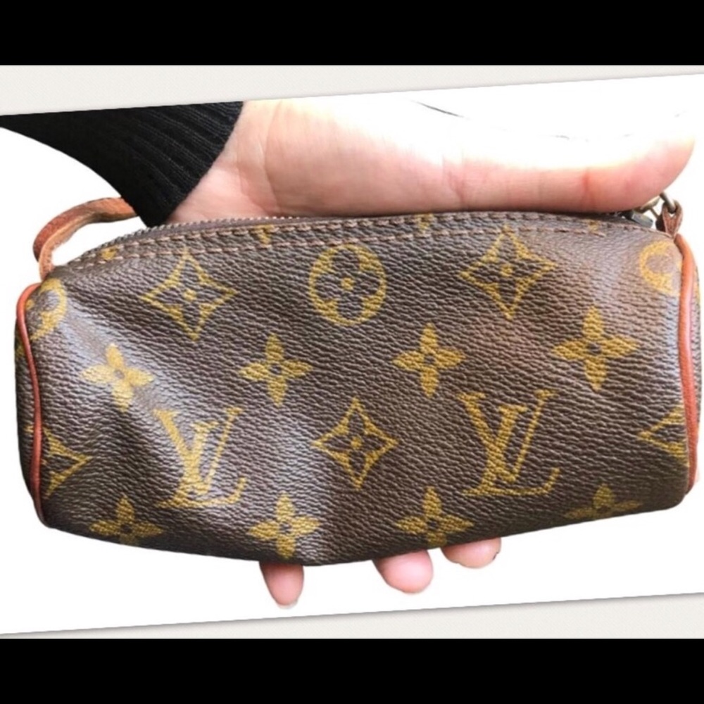 VINTAGE LOUIS VUITTON PAPILLON POUCH